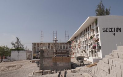 CONSTRUYEN MÓDULO DE GAVETAS EN PANTEÓN DE CIUDAD DEL SOL