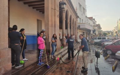 DAN MANTENIMIENTO A MERCADO MUNICIPAL “GILDARDO MAGAÑA”