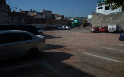 REVISAN TERRENOS DONDE PREVÉN CONSTRUIR NUEVO CENTRO DE SALUD