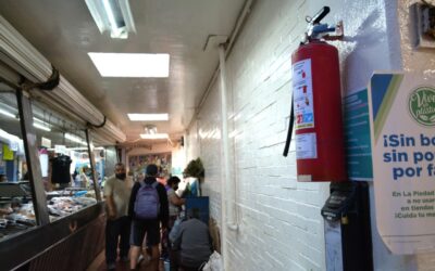 RENUEVAN EXTINTORES EN LOS CUATRO MERCADOS DE LA CIUDAD