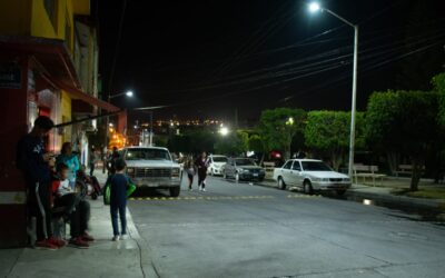 APLICAN PROGRAMA DE SUSTITUCIÓN DE LUMINARIAS EN LA COLONIA SANTA FE Y OBRERA