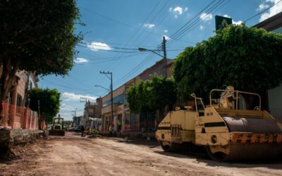 ANUNCIA ALCALDE PAVIMENTACIÓN DE MÁS CALLES EN EL MUNICIPIO