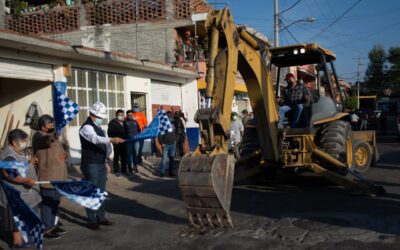 INICIAN TRABAJOS DE PAVIMENTACIÓN EN LA CALLE SAN LUIS POTOSÍ