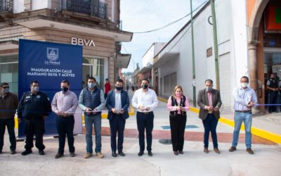 INAUGURA ALCALDE SAMUEL HIDALGO CALLE REHABILITADA DE LA ZONA CENTRO
