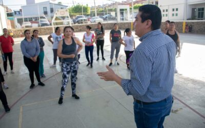 RETOMAN TALLERES EN CENTROS COMUNITARIOS