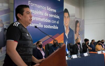 ALCALDE PROMUEVE LA CAPACITACIÓN DEPORTIVA