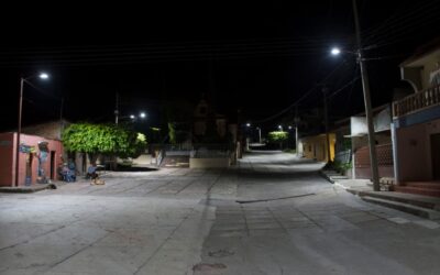 SE INAUGURAN LUMINARIAS LED EN COMUNIDAD DEL OJO AGUA