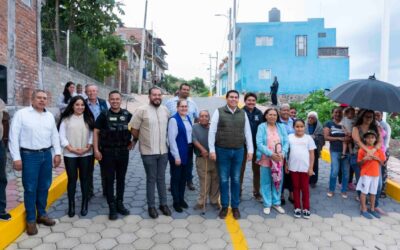 ALCALDE DE LA PIEDAD INAUGURA CALLE OAXACA EN COLONIA JUÁREZ