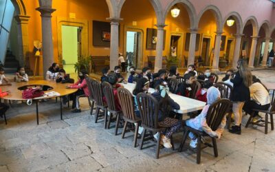 NIÑAS Y NIÑOS VIVEN UN VERANO ARTÍSTICO