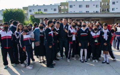 HAY ACCIONES DE MEJORAMIENTO EN COMUNIDADES Y ESCUELAS