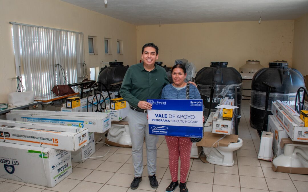 CONTINÚA LA ENTREGA DE APOYOS PARA LOS HOGARES PIEDADENSES