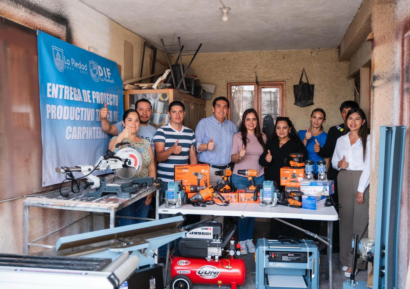 ENTREGA DIF LA PIEDAD EQUIPAMIENTO PARA CARPINTERÍA EN LA COLONIA EL MALECÓN