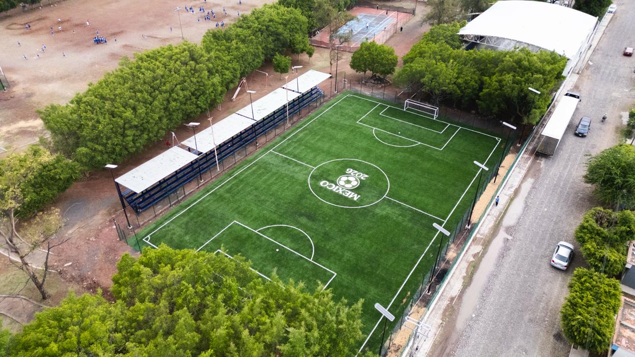 EN LA PIEDAD SE FOMENTA E IMPULSA LA PRÁCTICA DEPORTIVA CON DOS NUEVAS CANCHAS