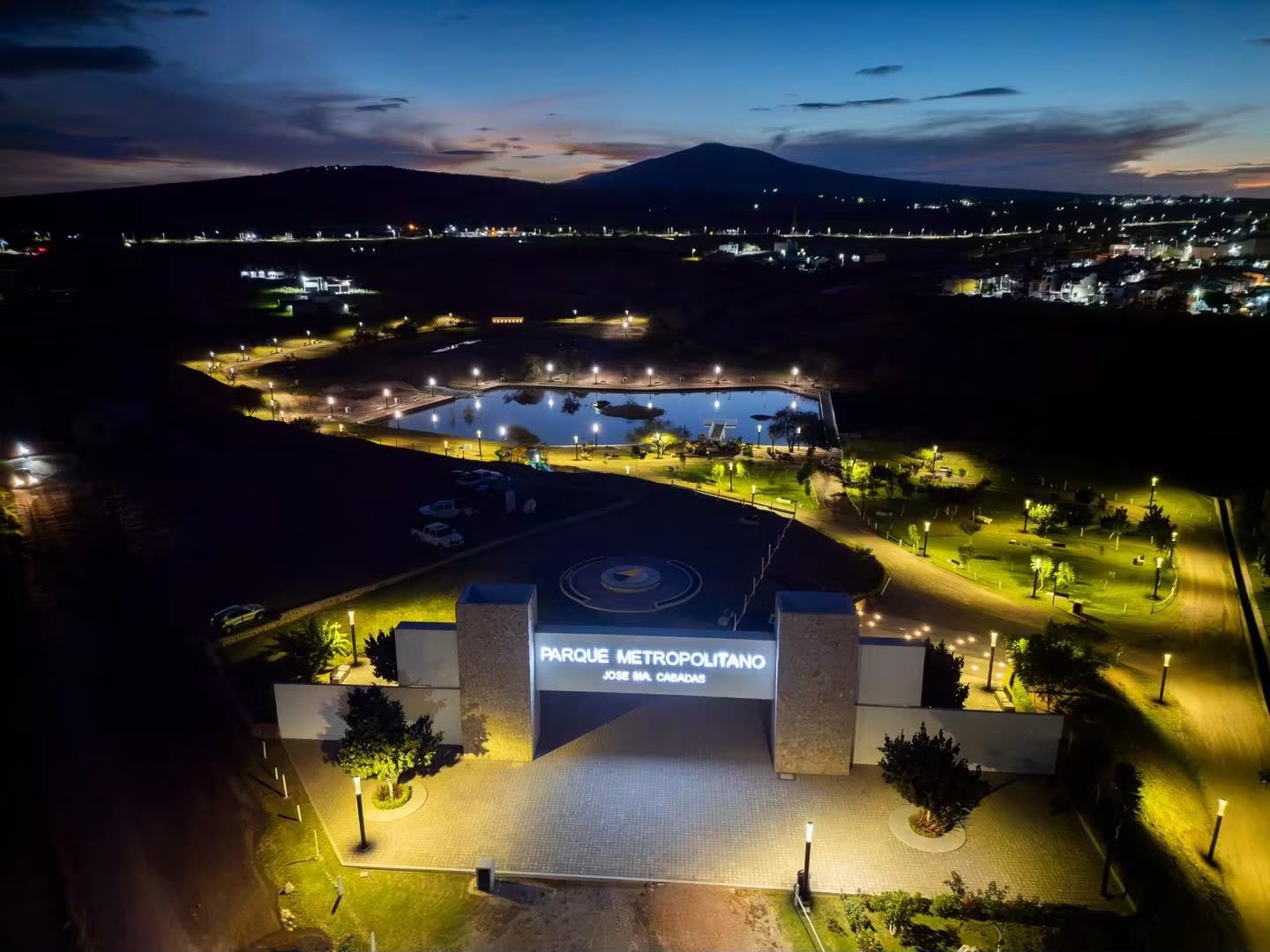 INAUGURA SAMUEL HIDALGO LA SEGUNDA ETAPA DEL PARQUE METROPOLITANO DE LA PIEDAD